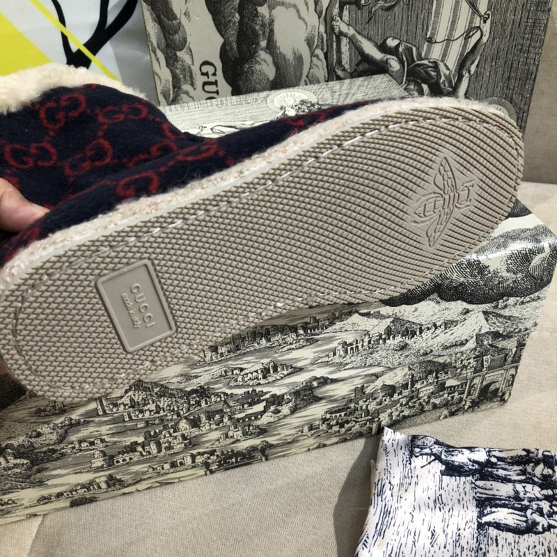 G*u*i fria horsebit gg wool shearling collar high top booties black red