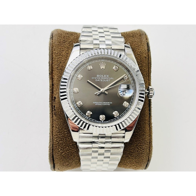 rolex stainless steel grey dial Di*m*nds inside  41mm