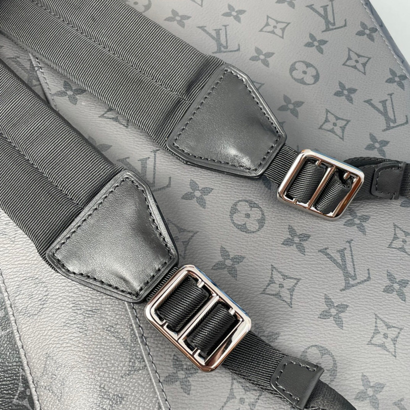 l**is V*t*n christopher reverse monogram eclipse backpack bag black mm