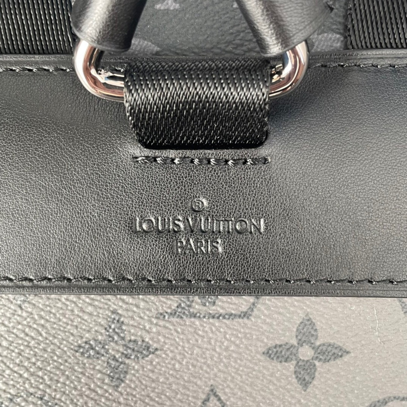 l**is V*t*n christopher reverse monogram eclipse backpack bag black mm