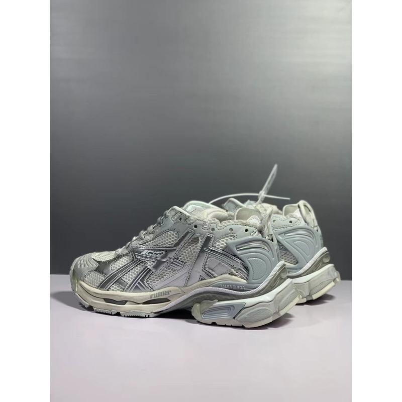 Ba*len*cia*ga runner white