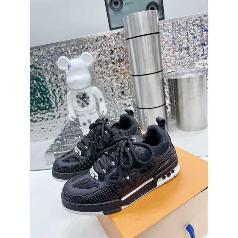 l**is l**is V*t*n trainer sneakers black