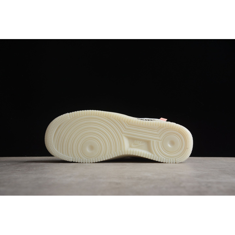 Nike Air Force 1 Low Off-White Sneaker