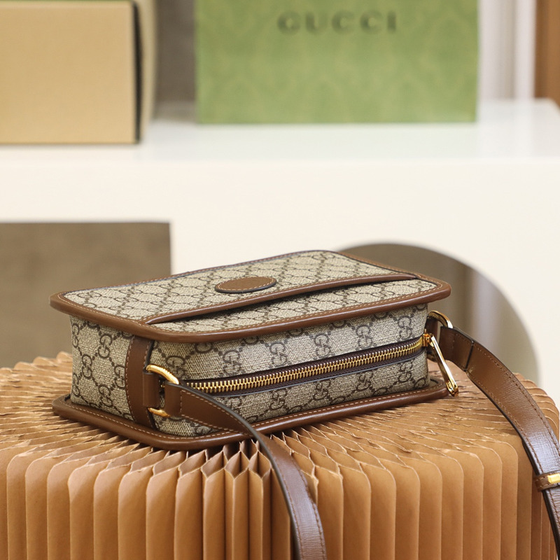 G*u*i mini bag with intercking g