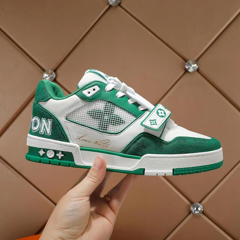 l**is V*t*n  tranier  sneaker green
