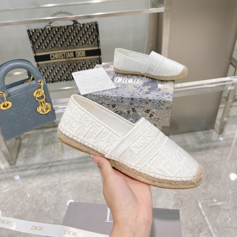 D*or classic latest fisherman shoes flat shoes  white