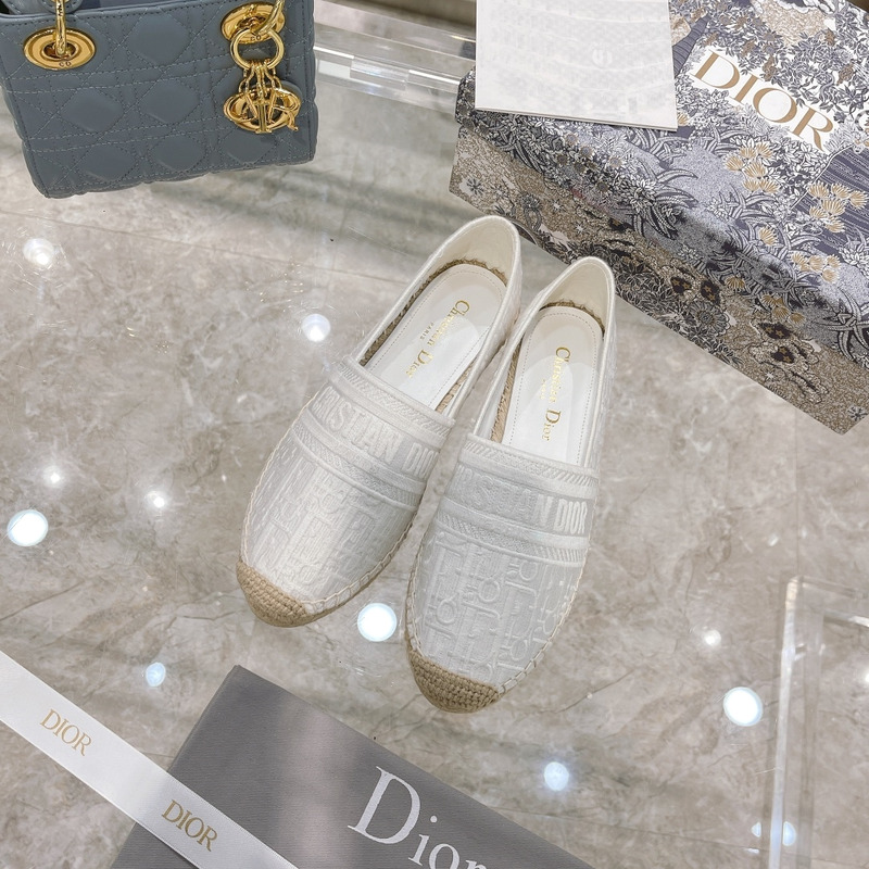 D*or classic latest fisherman shoes flat shoes  white