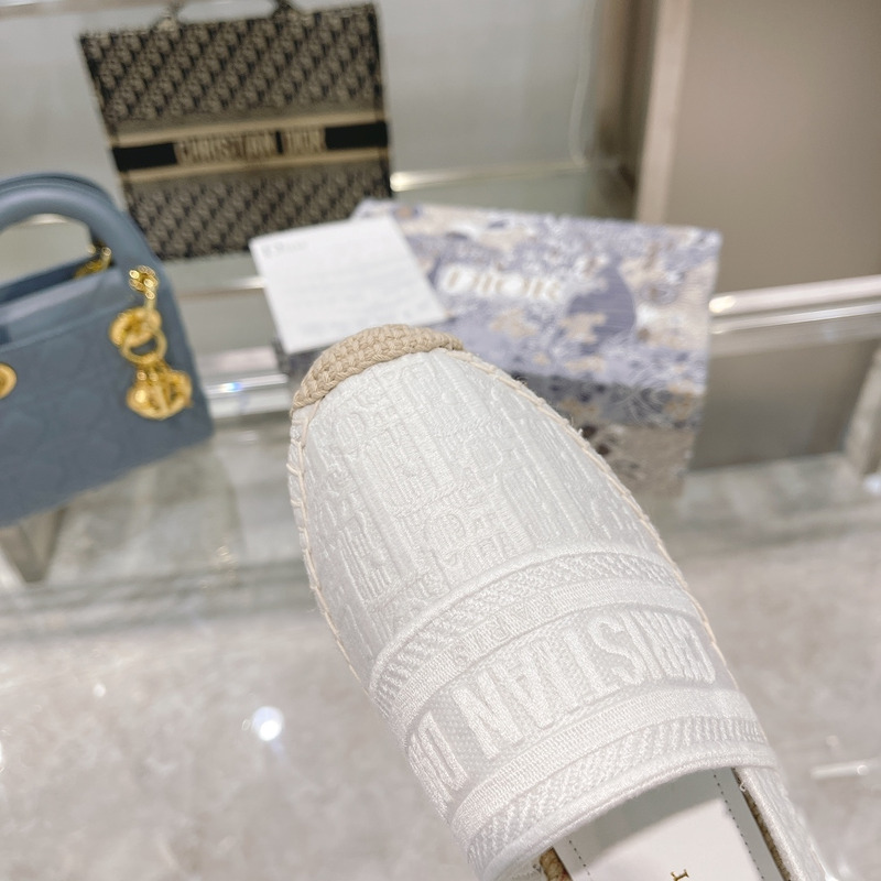 D*or classic latest fisherman shoes flat shoes  white