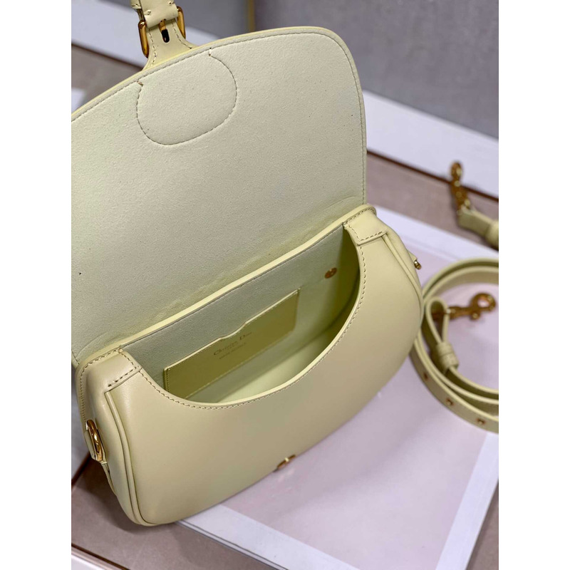 D*or bobby bag medium box calfskin lime