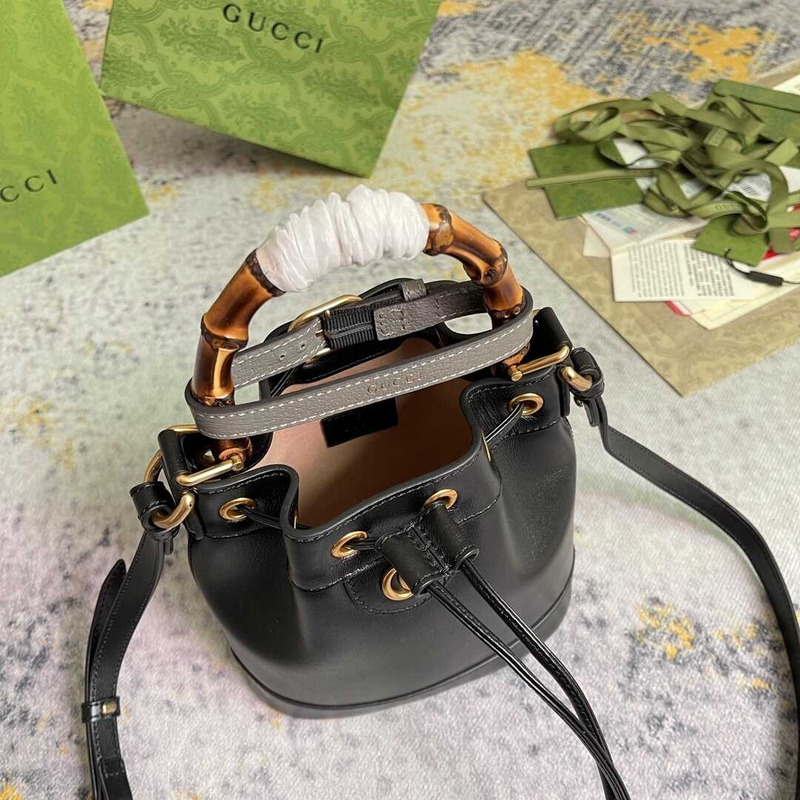 G*u*i diana mini bucket bag black