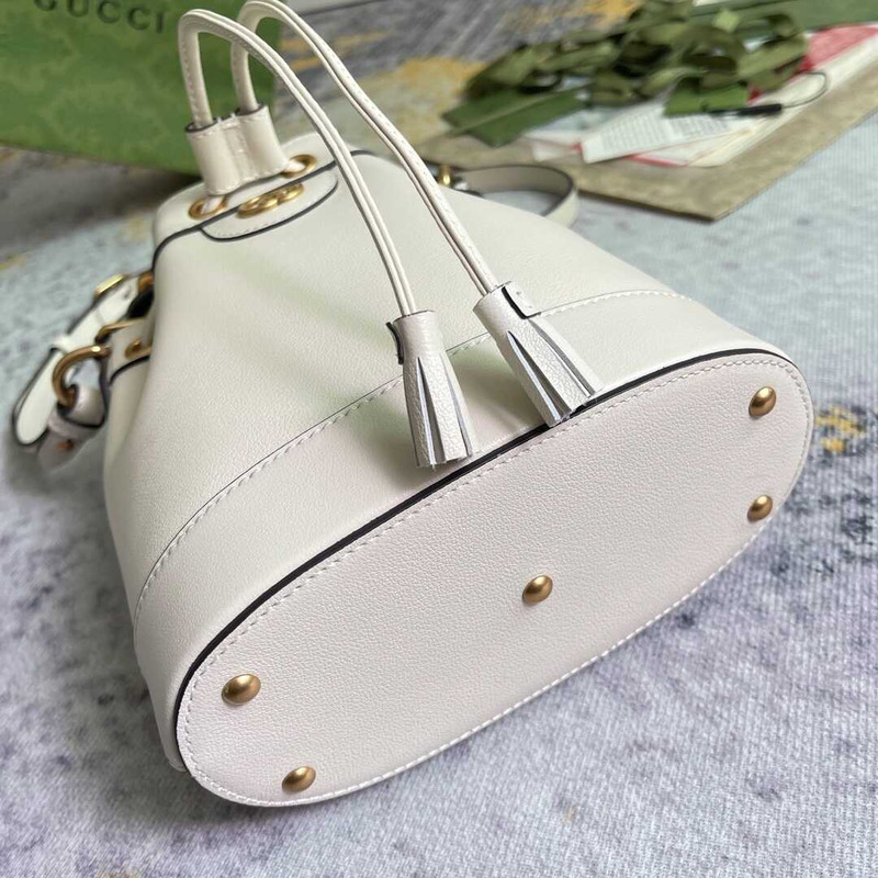 G*u*i diana mini bucket bag white