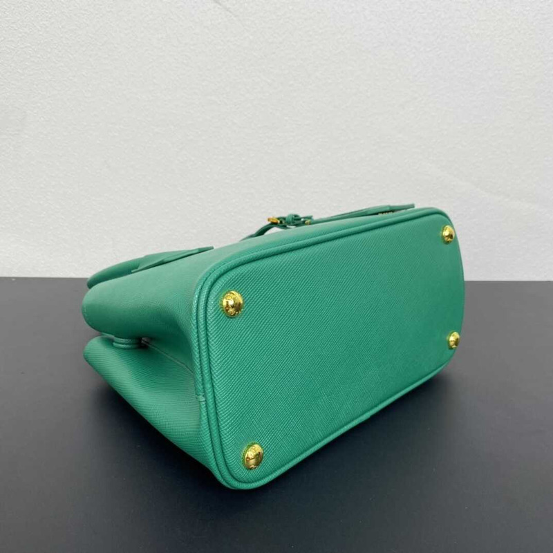 Pra*a double saffiano leather mini bag green