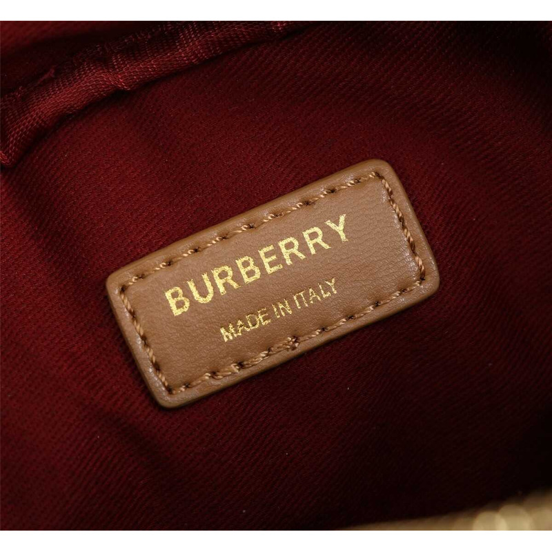 B**rry quilted leather small lola camera bag