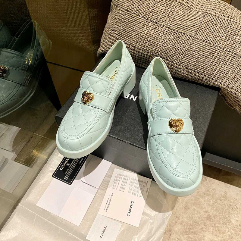 Ch*el heart casual style plain leather party style elegant style green