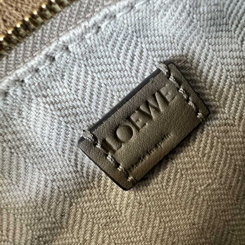 Loewe Puzzle Small-Bag