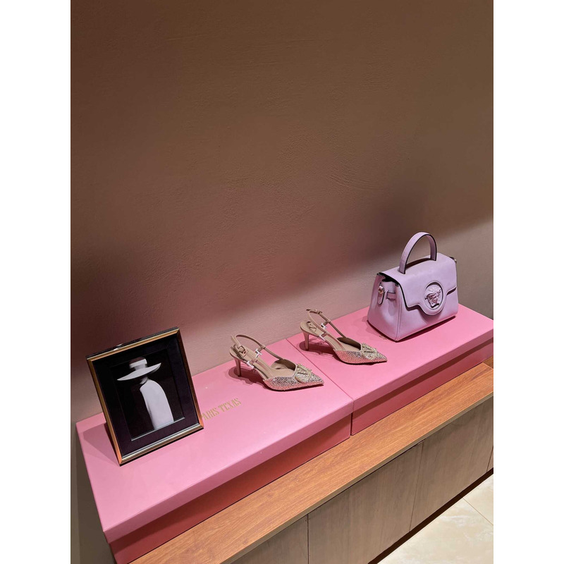 valentino glitter Di*m*nd high heel beige