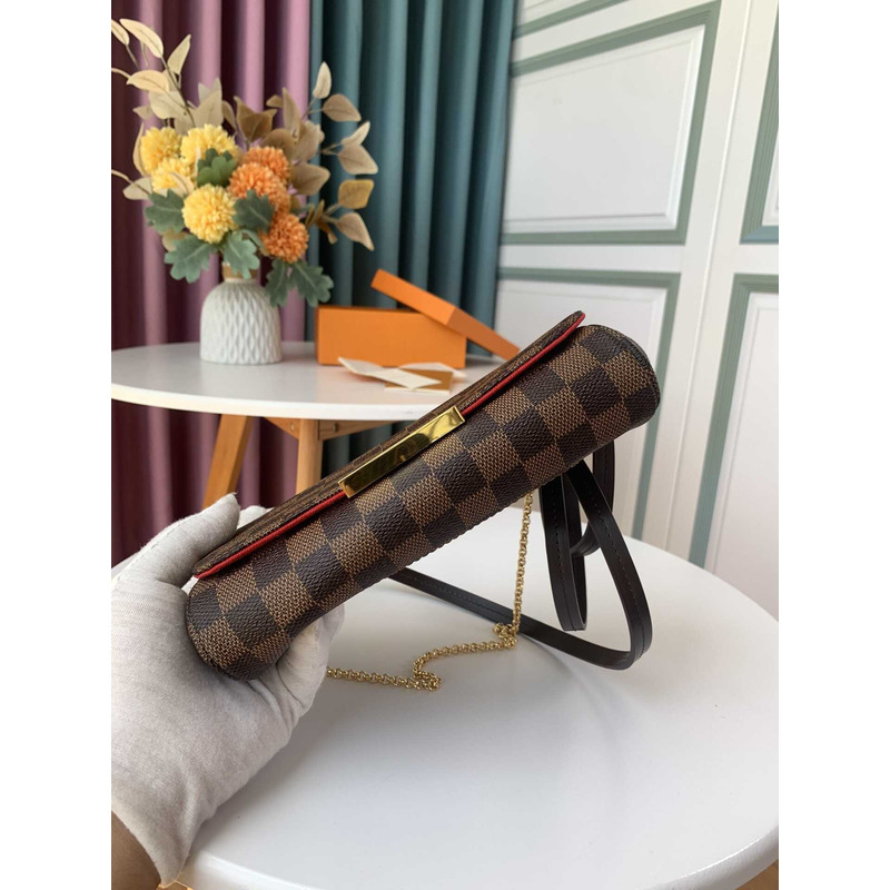 l**is V*t*n  plaid flip cover dual-purpose small chain bag brown