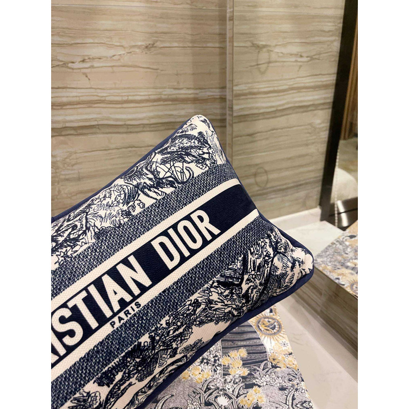 D*or large ectangular pillow fluorescent D*oriviera