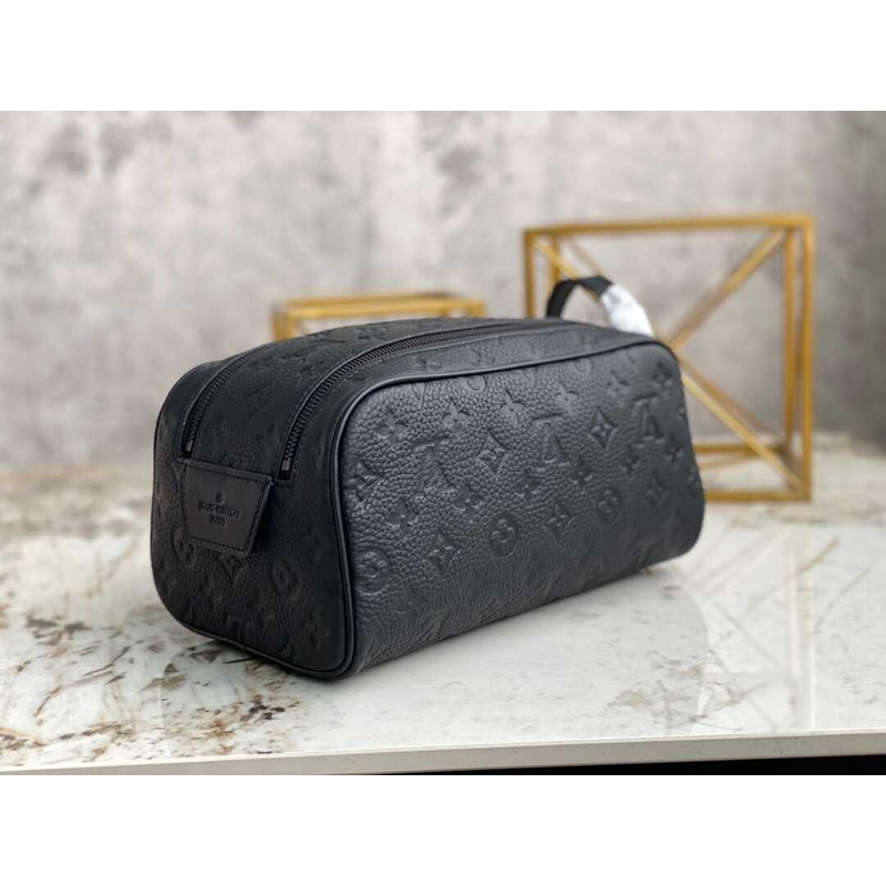 l**is V*t*n  dopp kit taurillon monogram