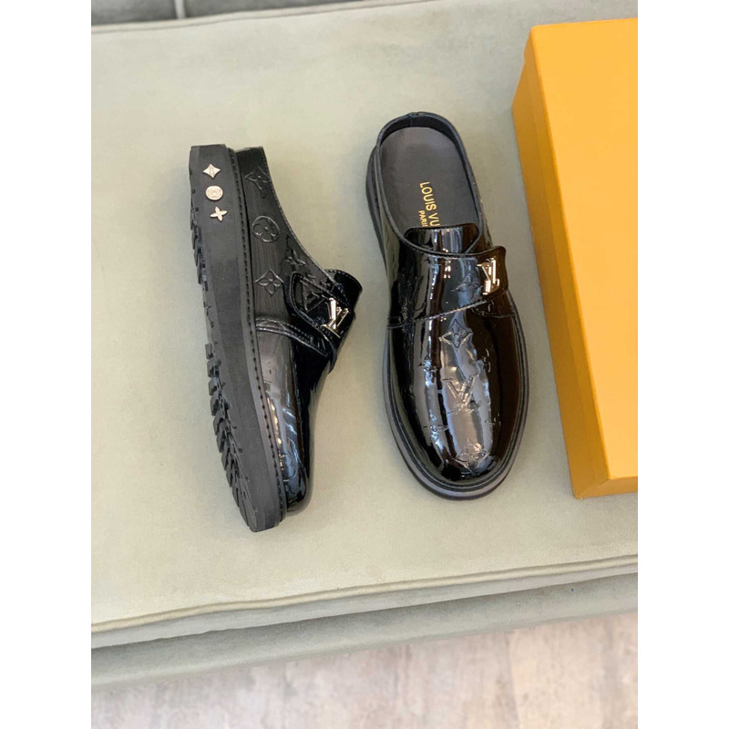 l**is V*t*n sabot confort loafers in black