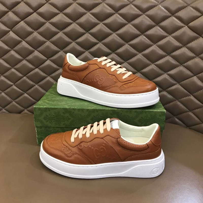 G*u*i gg leather sneakers brown