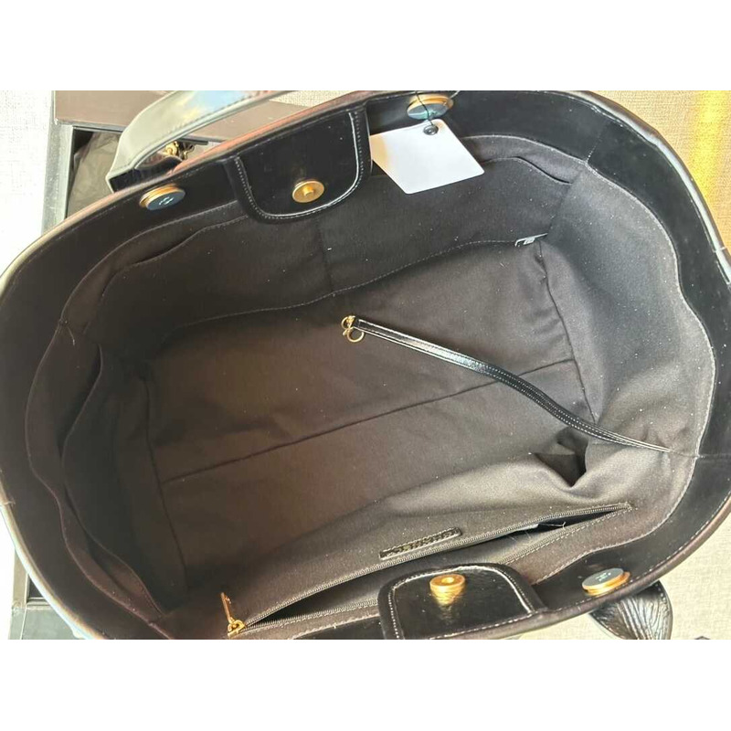 Ch*el deauville leather handbag