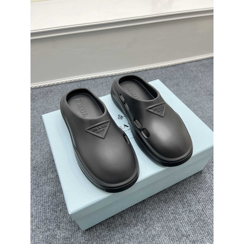 Pra*a foam rubber mules black