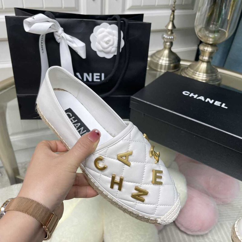 Ch*el logo quilted espadrilles white