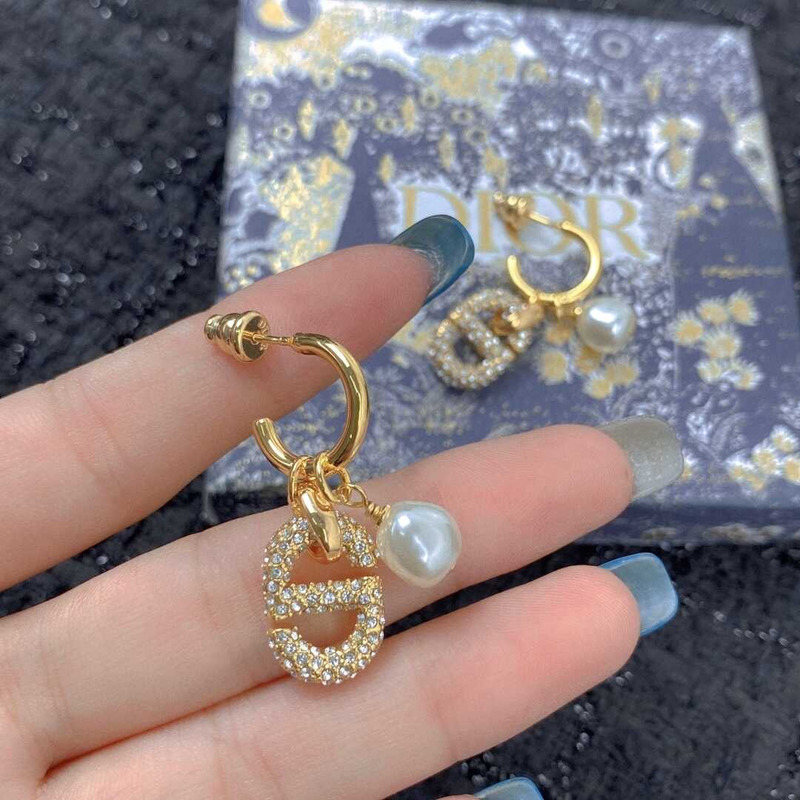 D*or pearl cd earings in gold