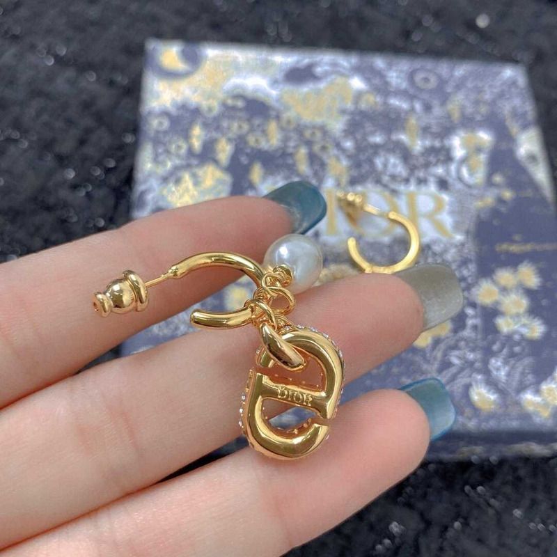 D*or pearl cd earings in gold