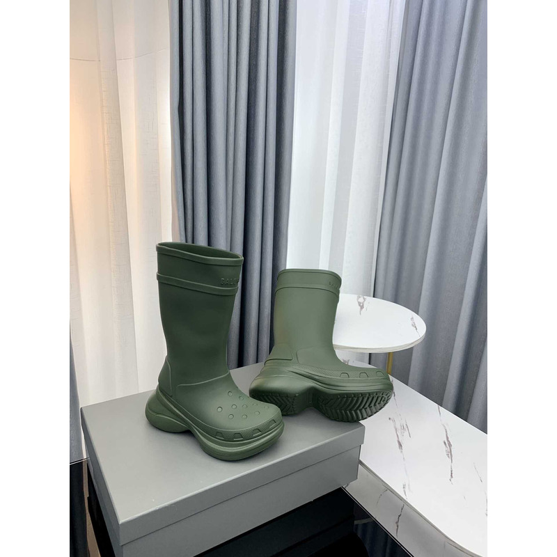 ba*len*cia*ga x Cr*0*s rubber boot army green