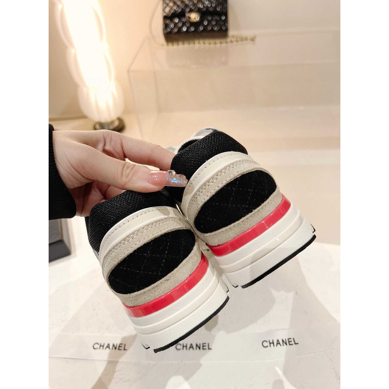 Ch*el low top trainer beige