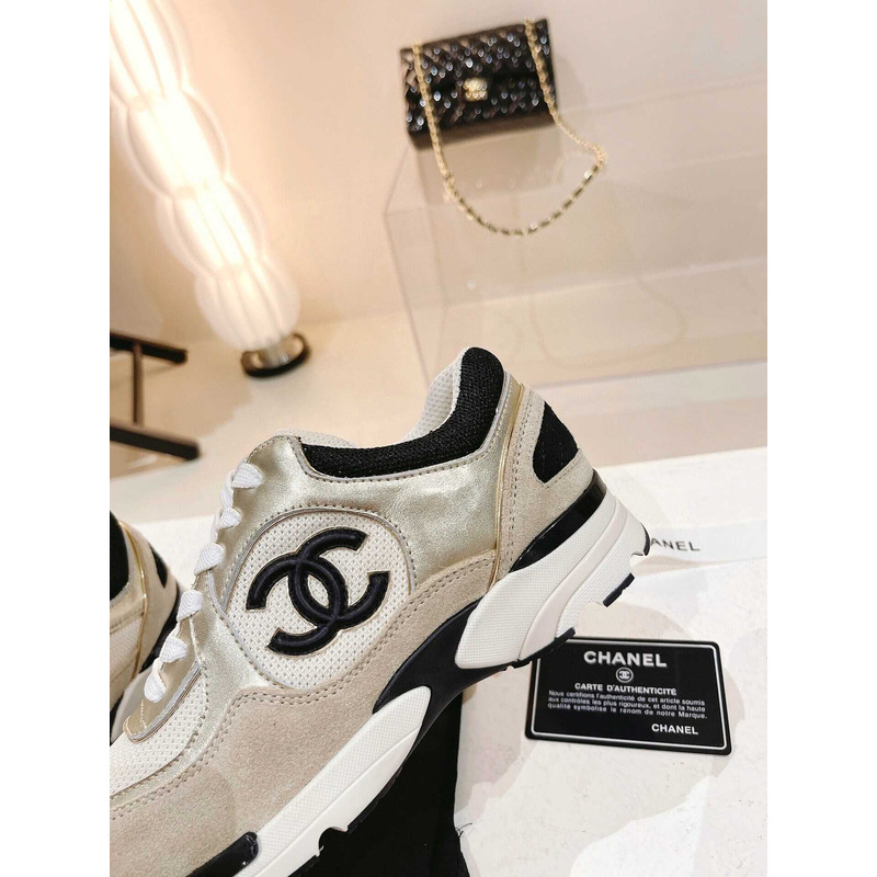 Ch*el low top trainer white