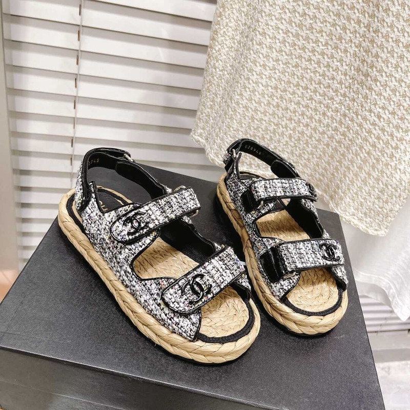 Ch*el  summer flat sandal black&white