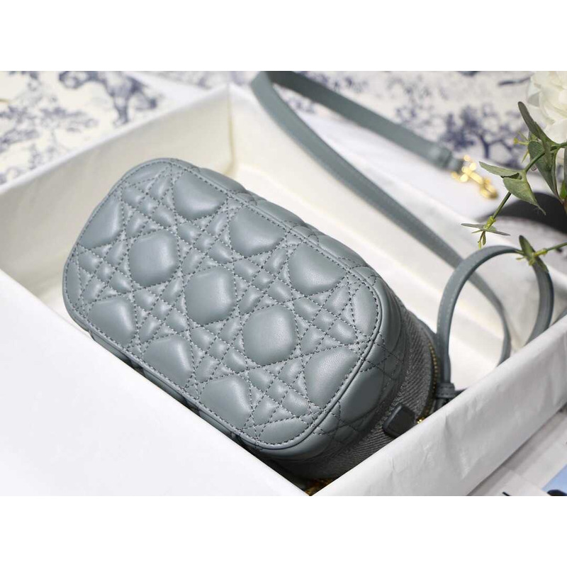 D*or small D*ortravel vanity case grey