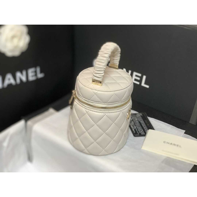 Ch*el mini top handle vanity case white shiny lambskin gold hardware