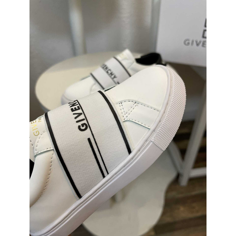 Givenchy Logo Kids Sneakers White