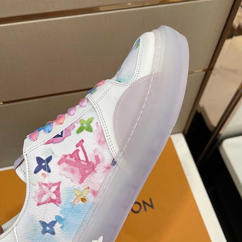 l**is V*t*n ollie white rainbow monogram