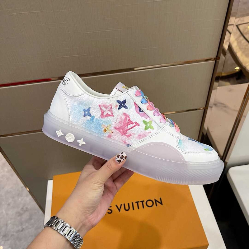 l**is V*t*n ollie white rainbow monogram