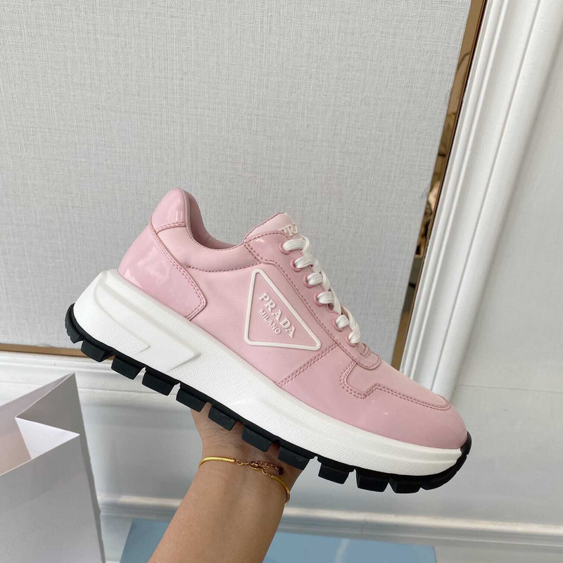 Pra*a leather sneakers pink