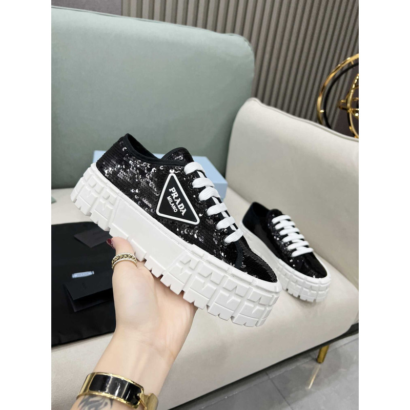 Pra*a double wheel low top sneakers black