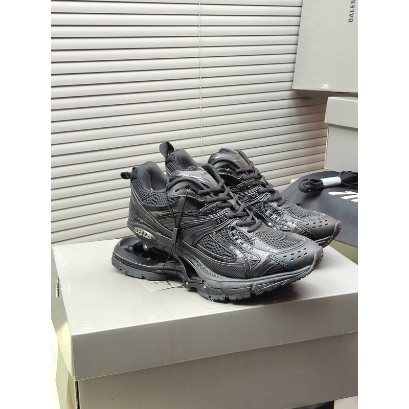 Ba*len*cia*ga x-pander