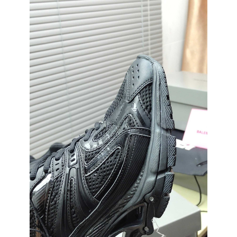 Ba*len*cia*ga x-pander