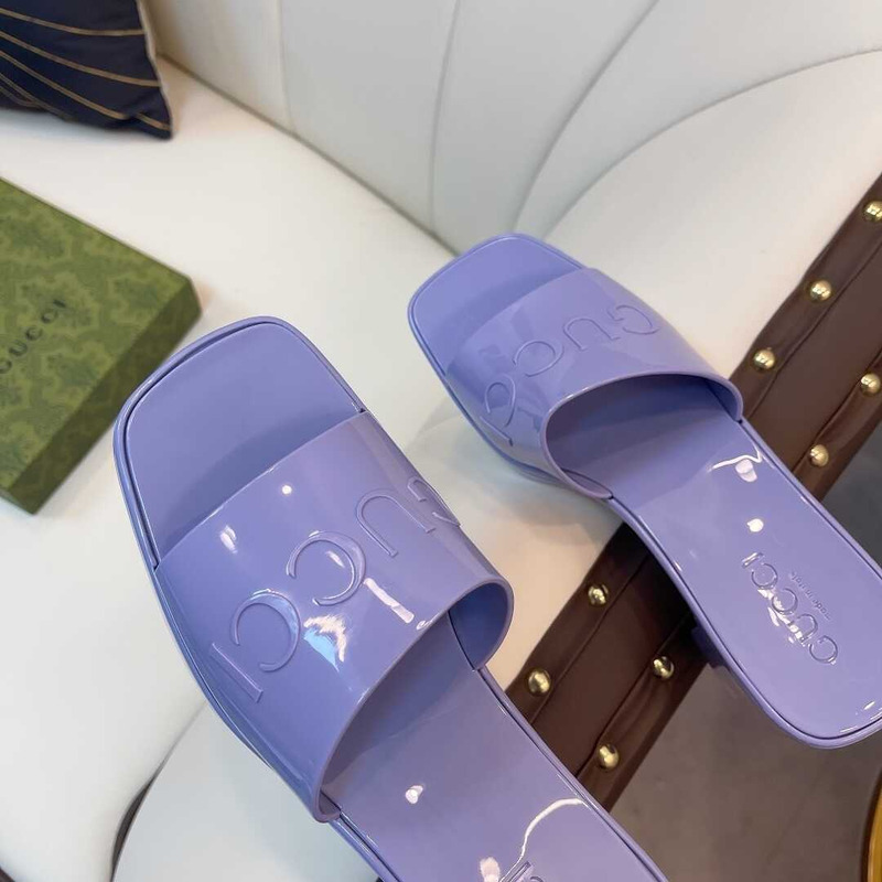 G*u*i women rubber slide sandal purple