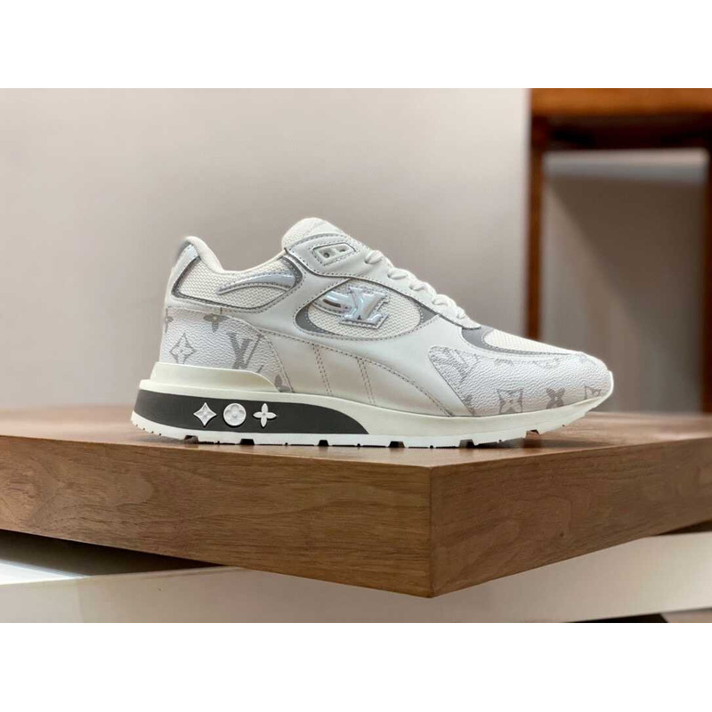 l**is V*t*n run away sneaker white