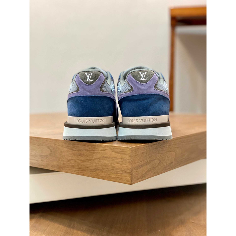 l**is V*t*n run away sneaker purple