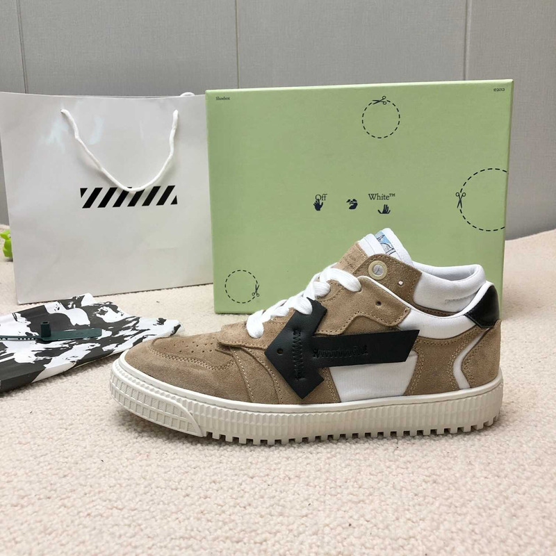 Off White Off Court Low Top Brown Black