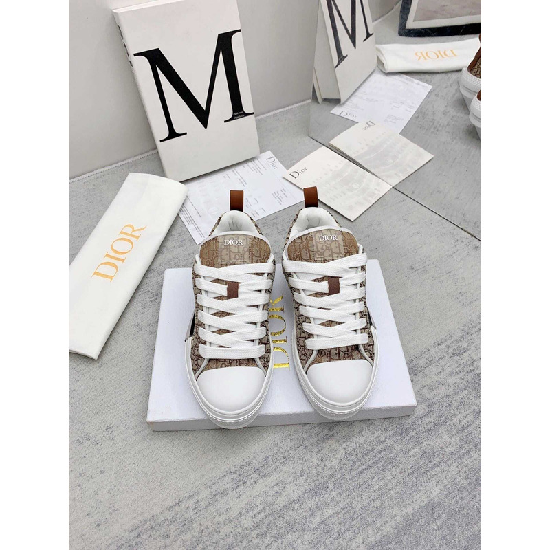 D*or b23 skater low top