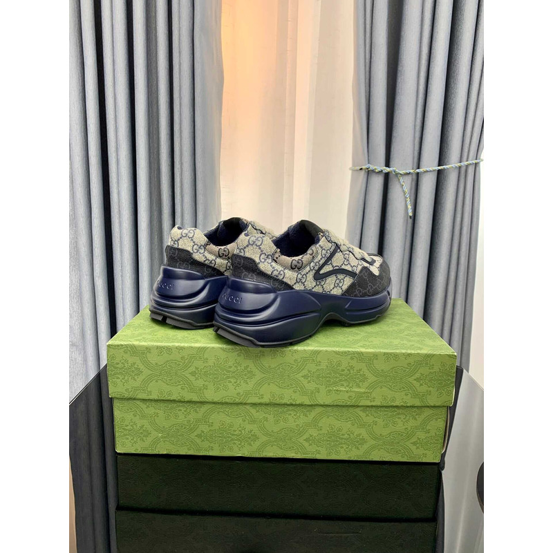 G*u*i camel rhyton sneakers