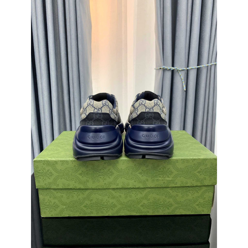 G*u*i camel rhyton sneakers